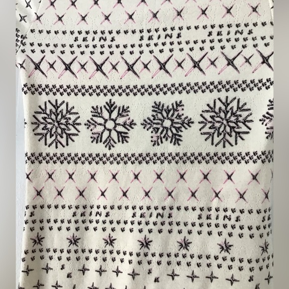 SKIMS Logo Pointelle Henley Onesie - Picture 6 of 16